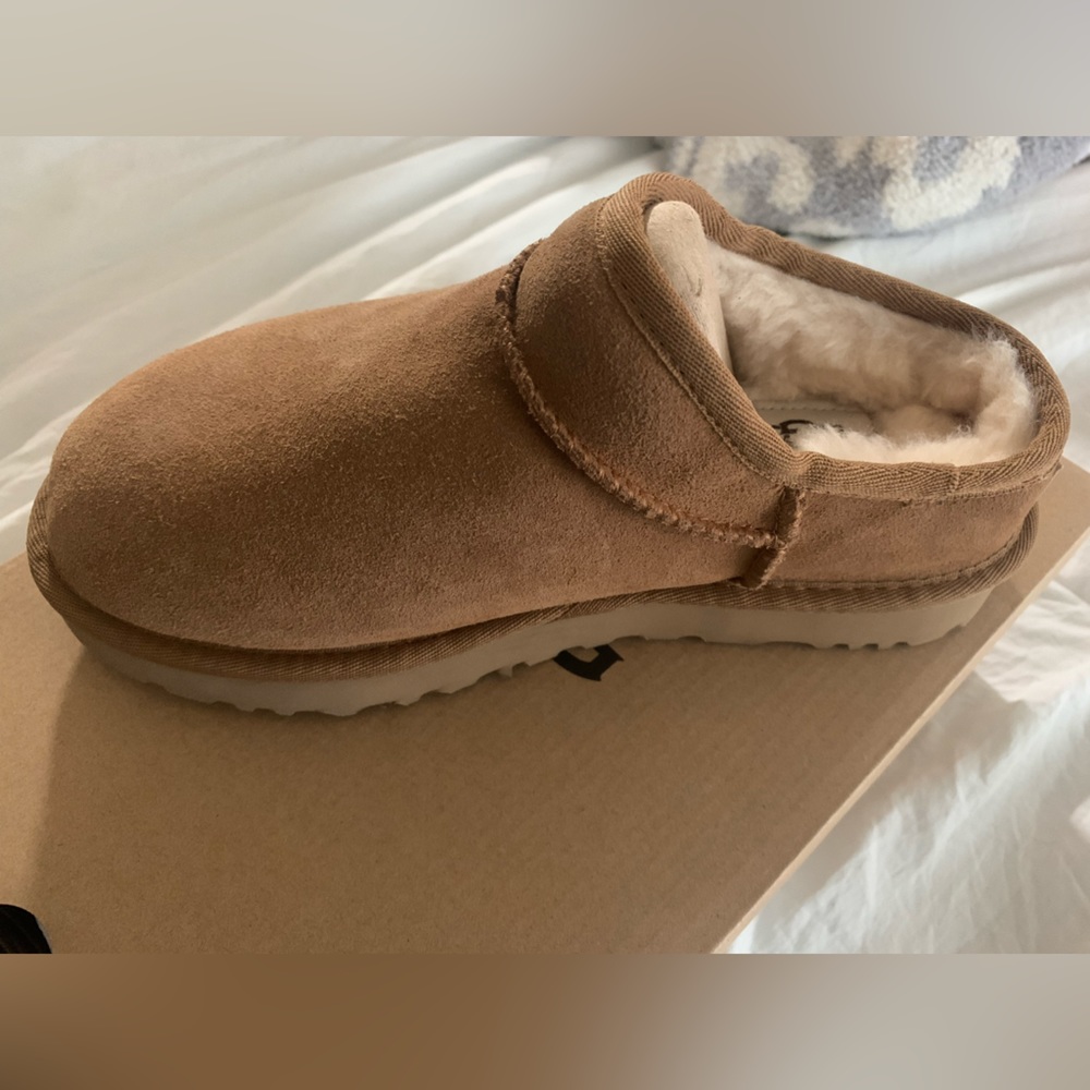 UGG classic Slippers